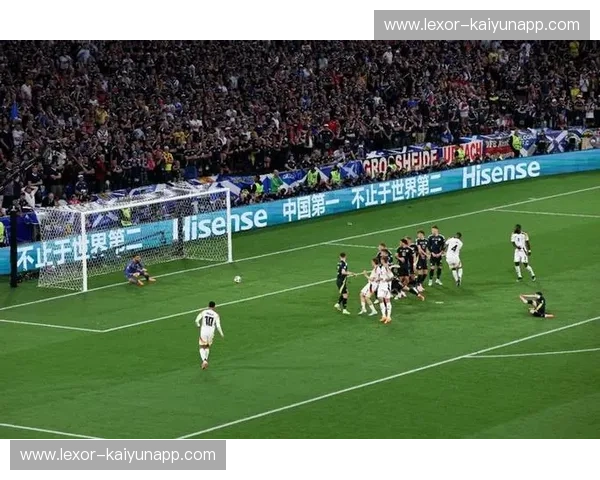 巅峰对决!阿特拉斯vs美洲狮直播全攻略:从历史恩怨到绿茵激战,这场足球盛宴不容错过! 巅峰对决!阿特拉斯vs美洲狮直播全攻略:从历史恩怨到绿茵激战,这场足球盛宴不容错过!